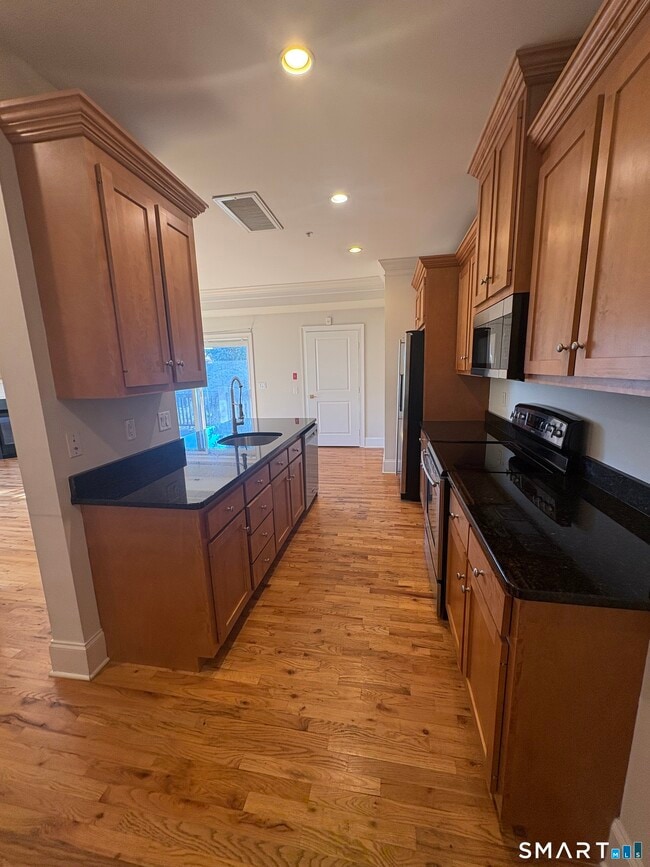 Photo - 21 Seir Hill Rd Unidad APT 8