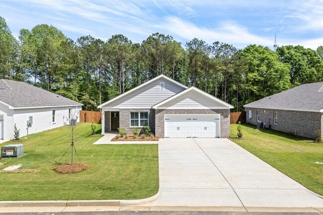 Building Photo - 1/2 off 1st months rent if you sign a lease by 6/1/26!