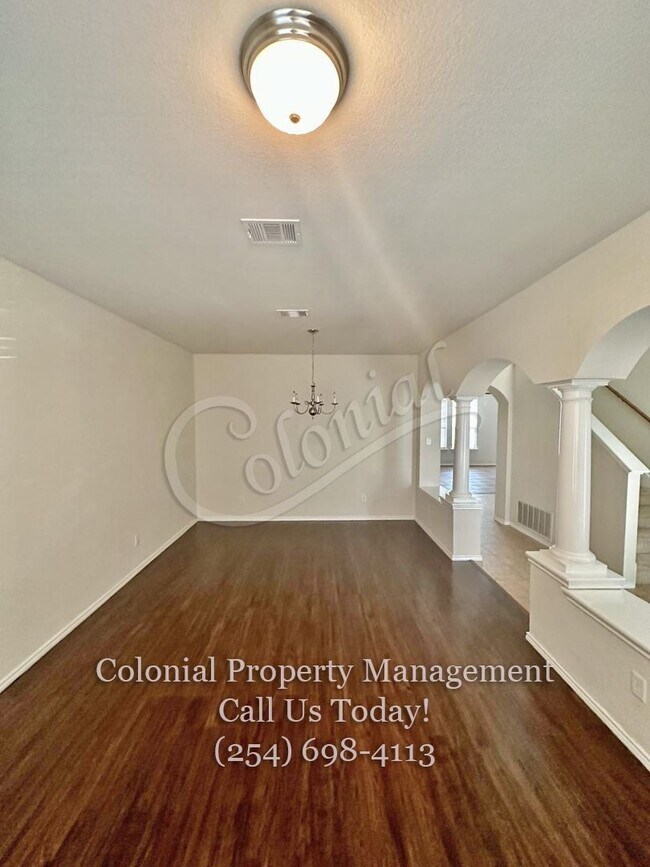 Photo - 5403 Golden Gate Dr