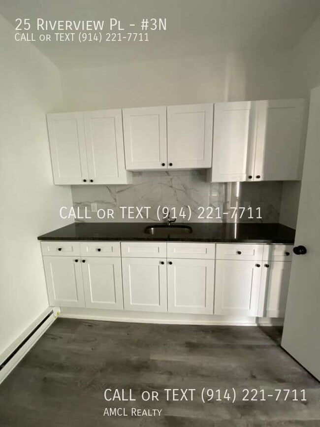 Building Photo - 25 Riverview Pl Unit #3N
