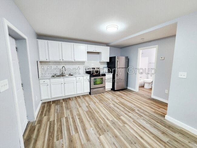 Building Photo - 3415 St Mark Ln Unit D