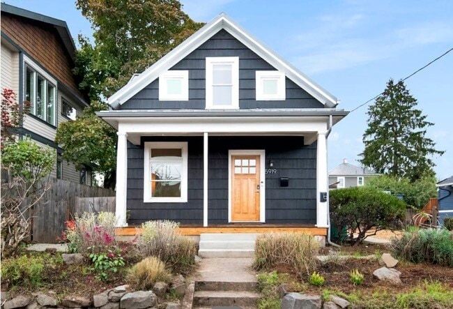 Photo - 5919 NE 10th Ave