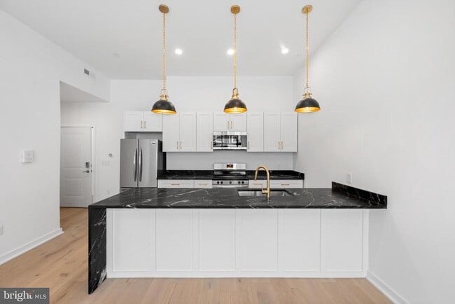 Photo - 36 N Narberth Ave Unidad 2B