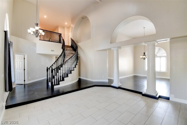 Photo - 8623 Golden Canyon Rd