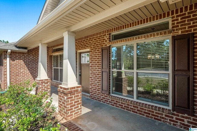 Photo - 424 Harless Ln