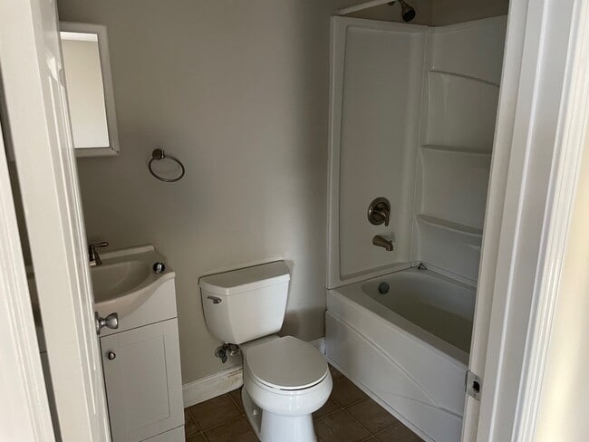 Photo - 78 Suncrest Terrace