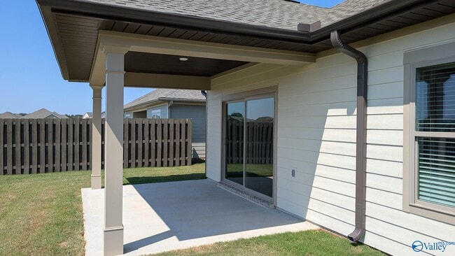 Photo - 207 Shangrila Wy