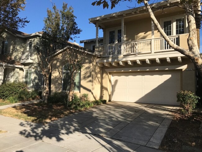 Photo - Beautiful 4 Bedroom, 2.5 Bath Mountain House Home