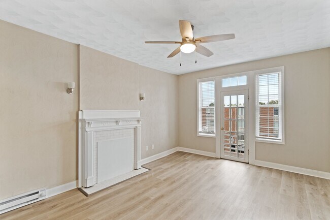 Living Room - Belvedere Apartments