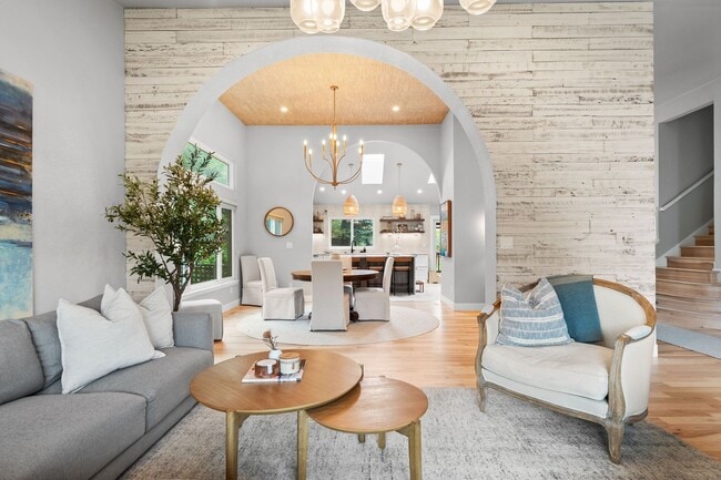 Photo - Stunning Fully Furnished Rental in Golden,...