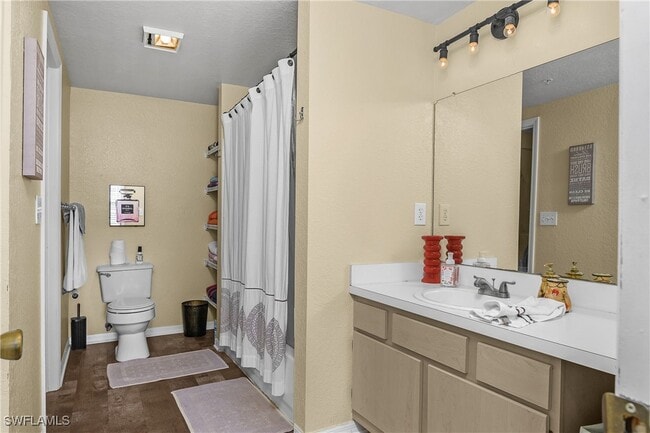 Building Photo - 23500 Walden Center Dr Unit 303