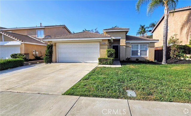 Building Photo - 8819 Dahlia Dr Rental