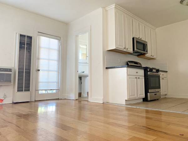 Photo - 5416 Fountain Ave Unit 1.2