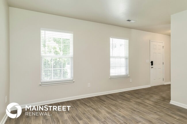 Photo - 1122 Langston Dr