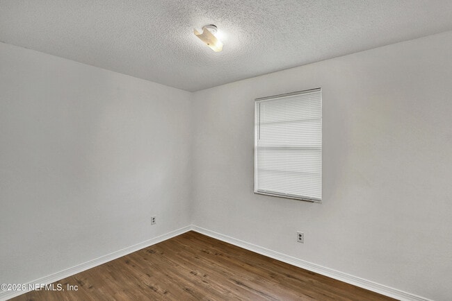 Photo - 473 Bentwood Ln Unit C