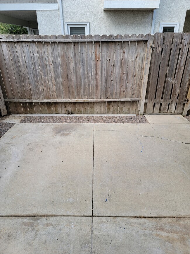 Photo - 2225 Canyon Dr Unit B