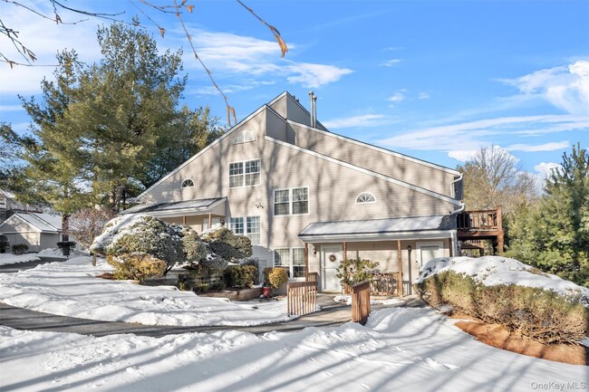 Photo - 1104 Evergreen Ct