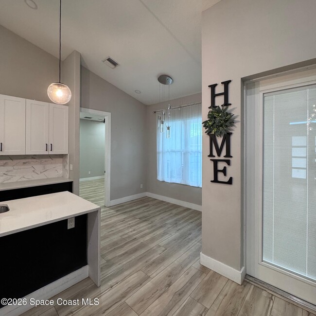 Photo - 971 Granata Ave