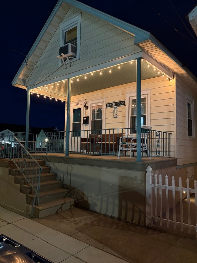 Photo - 112 E Taylor Ave