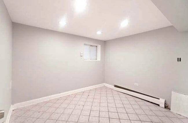 Photo - 6918 S Talman Ave