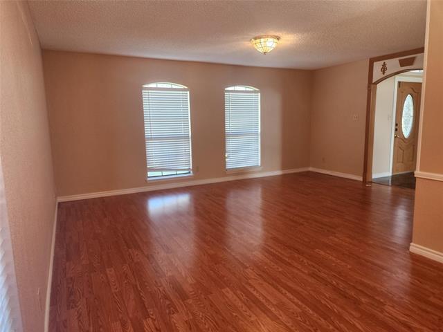 Photo - 7102 Lo Chalmers Ln