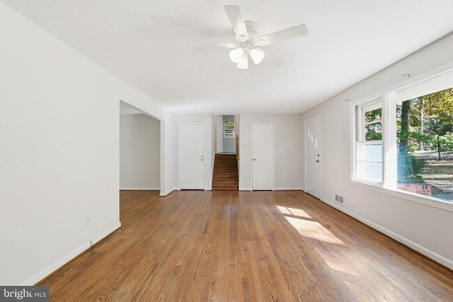 Photo - 2904 Swanee Ln