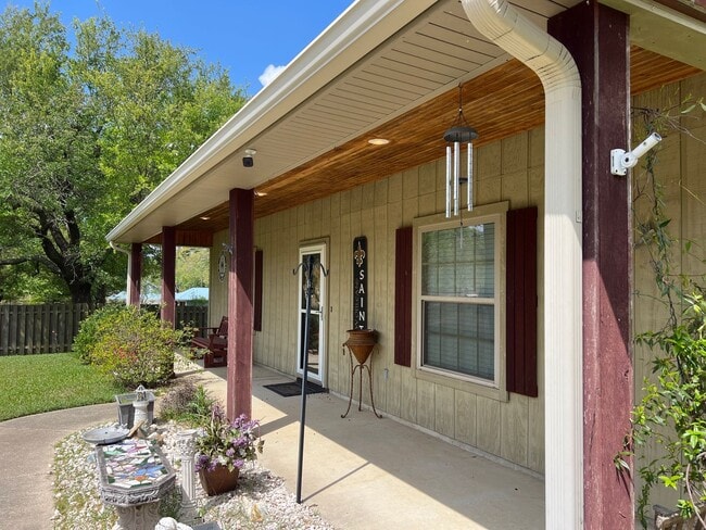 Photo - 201 Patrice Cir