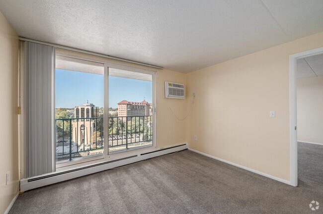 2 BD, 2 BA - 620SF - First Bedroom