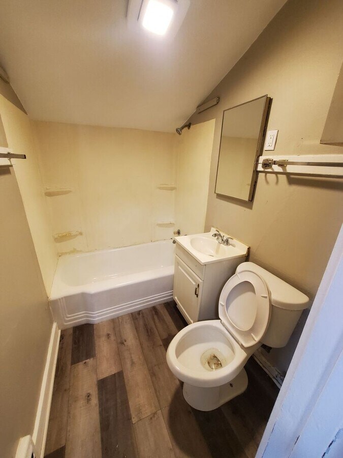 Photo - 2524 N Hubbard St Unidad 2524A Upper