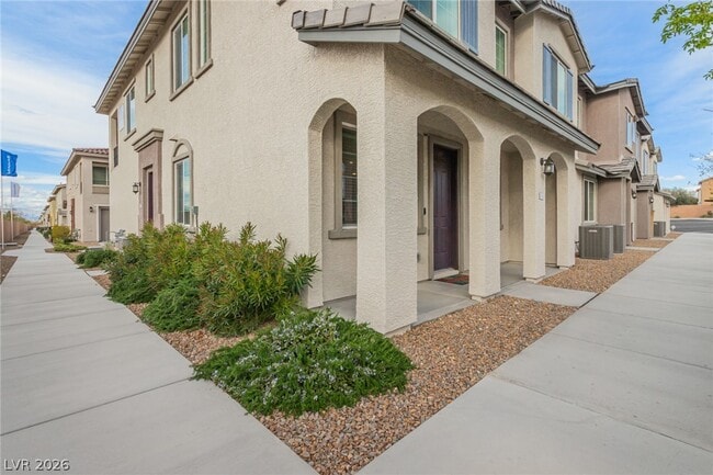 20 Barbara Ln