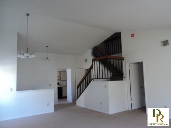 Photo - 3 Bedroom, 2.5 Bath, Garage, Screen Porch,...