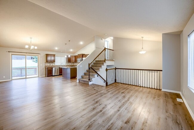 Photo - Elkhorn 3 Bedroom!!