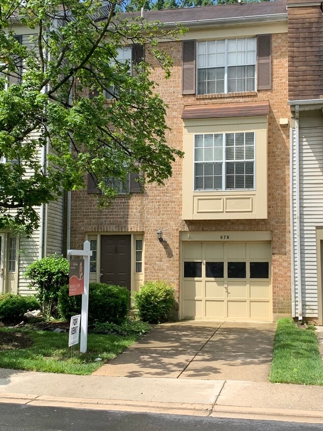 Photo - 678 Ivy League Ln (Rockville, MD)