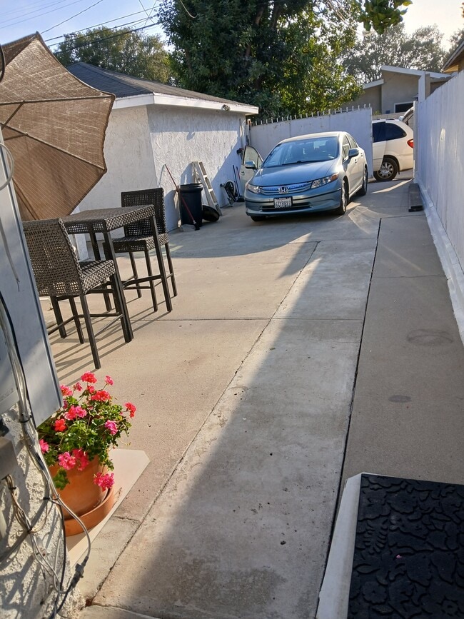 Photo - 3839 Sawtelle Blvd