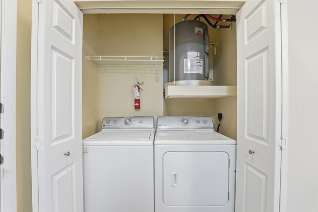 Photo - 3505 Sage Rd Unidad 208