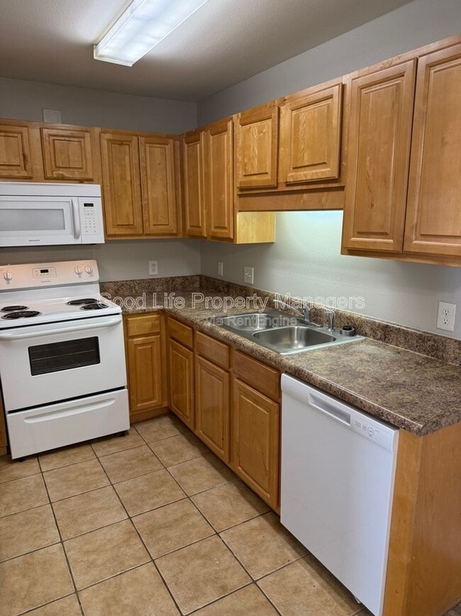 Photo - 8458 Chisholm Rd