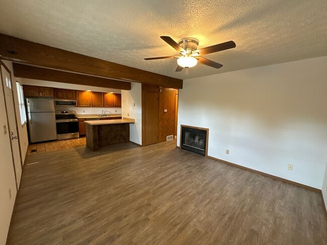 Photo - 1726 Summit St Unit 1726