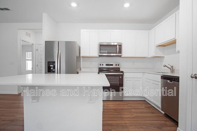 Photo - 5714 Somerset Dr