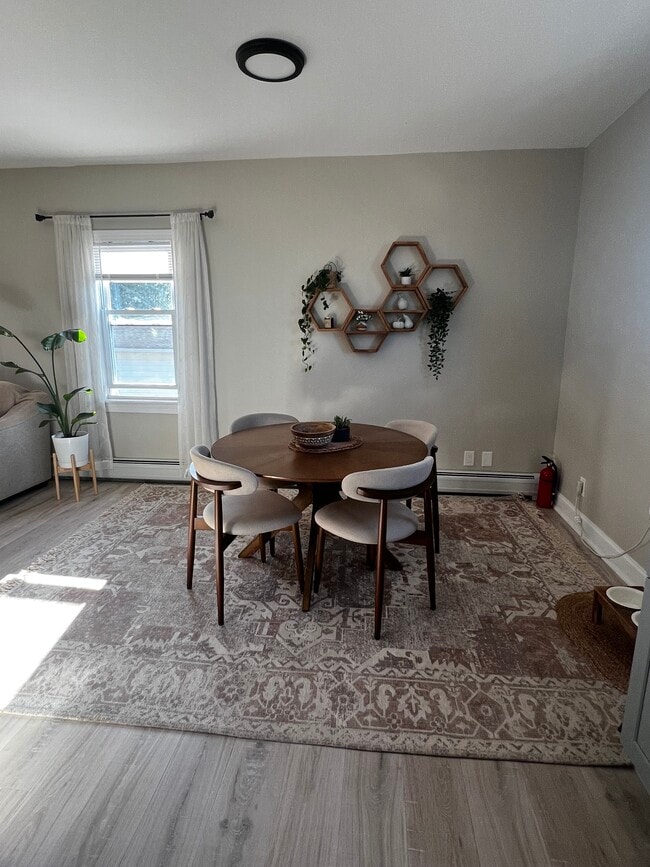 Photo - 52 Krakow St