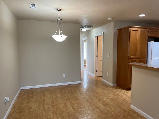 Photo - Very Nice 2 Bedroom 2 Bathroom Condo 55 Pl...