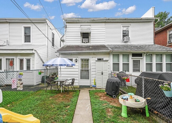 Photo - 351 2nd Ave Townhome