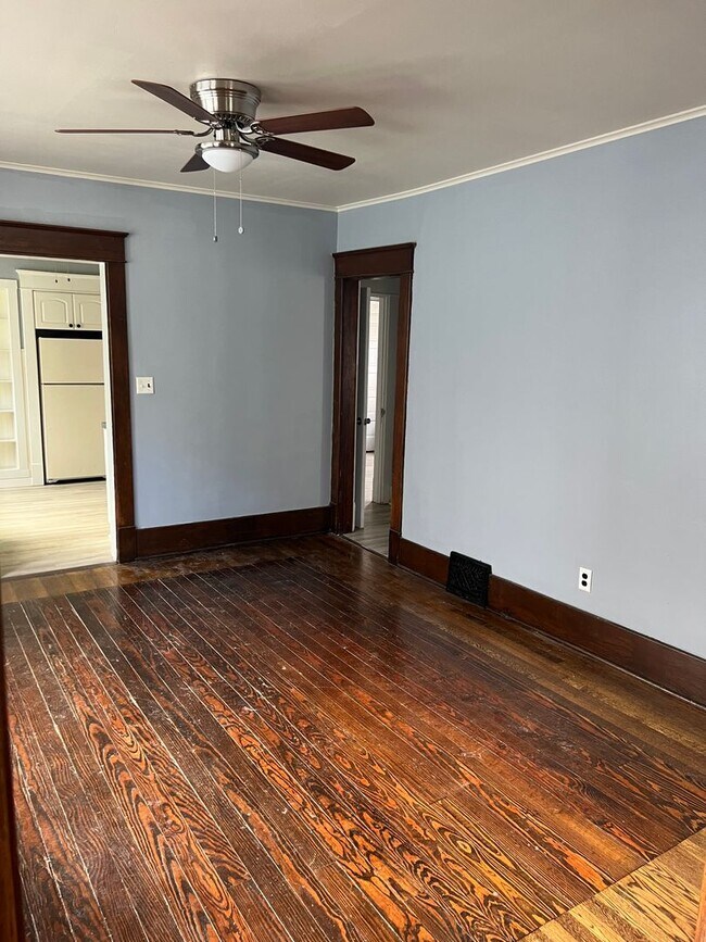 Photo - 1245 W 9th St Unit 1245 W 9th St - 2nd Fl