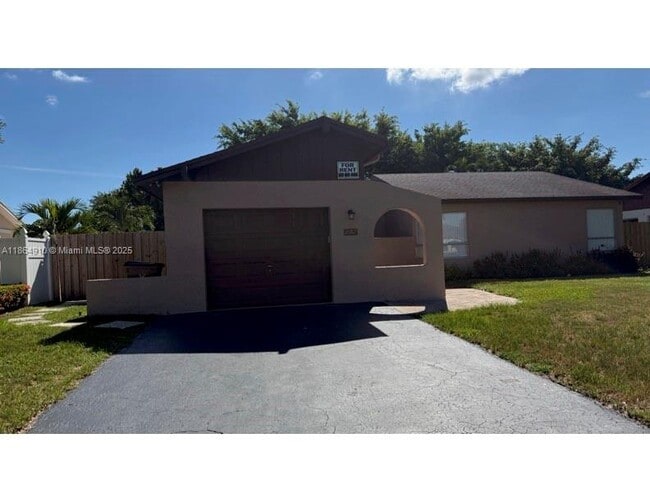 Building Photo - 282 NW 41st Way Rental