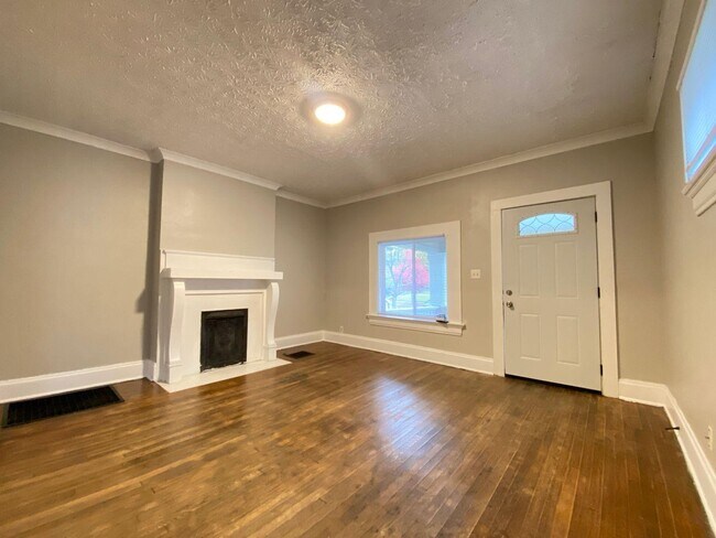 Photo - 412 Neal Ave