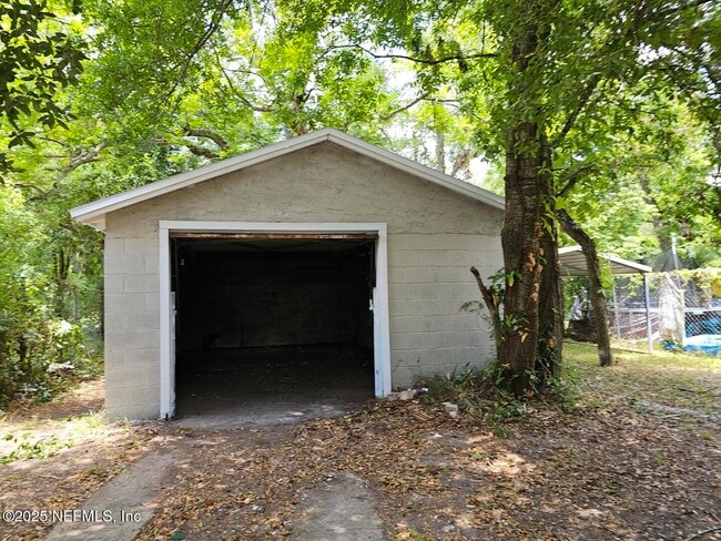Photo - 1018 Tyler St