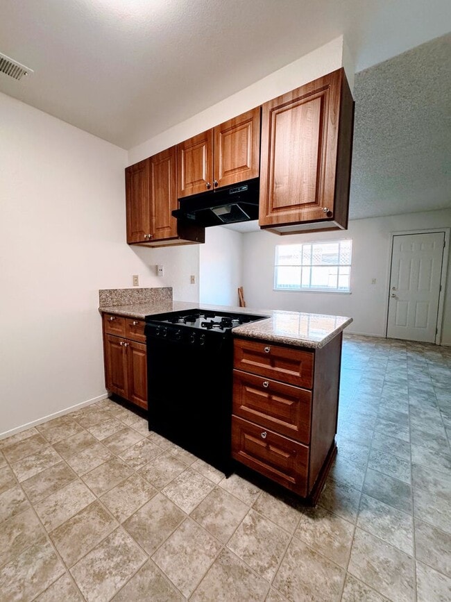 Photo - 4136 Oberon Ave