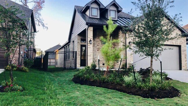 Photo - 8026 Whisper Grove Dr