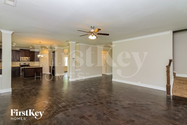 Photo - 20 Aspen Ln SE