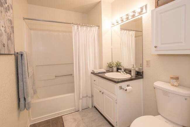 Zinfandel Village Apartments