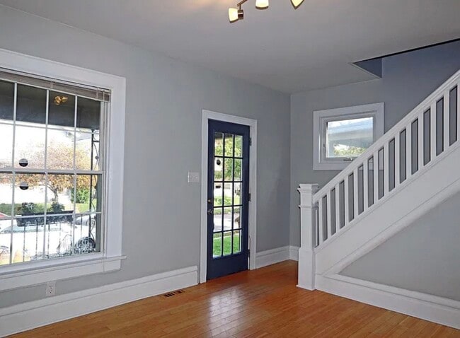 Photo - 517 Sheldon Ave